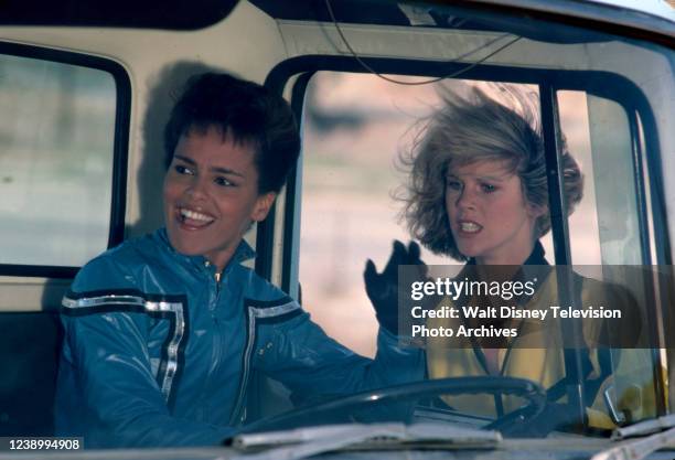 Los Angeles, CA Shari Belafonte, Leah Ayres appearing in the ABC tv movie 'Velvet'.