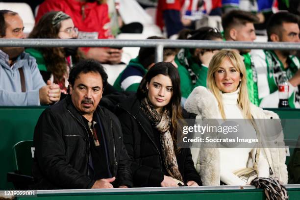 Hugo Sanchez former Real Madrid player with his daughter Isabella Sanchez and his wife Isabel Martin during the La Liga Santander match between Real...