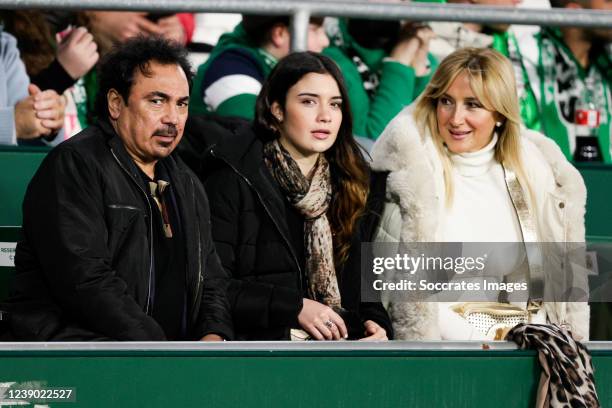 Hugo Sanchez former Real Madrid player with his daughter Isabella Sanchez and his wife Isabel Martin during the La Liga Santander match between Real...