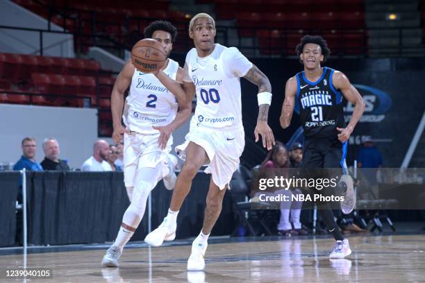 Patrick McCaw of the Delaware Blue Coats passes the ball during the game against the Lakeland Magic on March 8, 2022 at the RP Funding Center in...