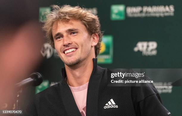 March 2022, US, Indian Wells: German tennis pro Alexander Zverev explains at a press conference in Indian Wells how embarrassed he is about his...