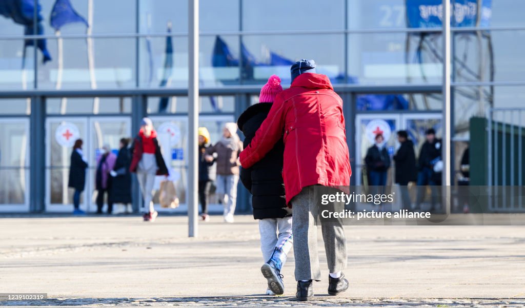 Ukraine conflict - refugee shelter Hannover Fair