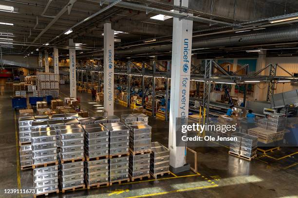 Uniseth Box Unicef Box Photos and Premium High Res Pictures - Getty Images