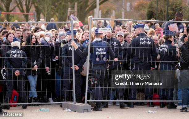 Ukrainian refugees arrive at the new crisis centre on March 14, 2022 in Brussels, Belgium. The reception of people fleeing the war in Ukraine was...