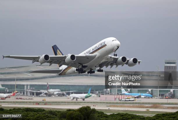 After resuming the regular service of the Airbus A380 last October, 18 months inactive due to the pandemic, two of these planes from the company...