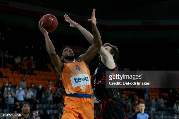 Jaron Blossomgame of ratiopharm ulm and John Shurna of Gran Canaria battle for the ball during the EuroCup Basketball match between Ratiopharm Ulm...