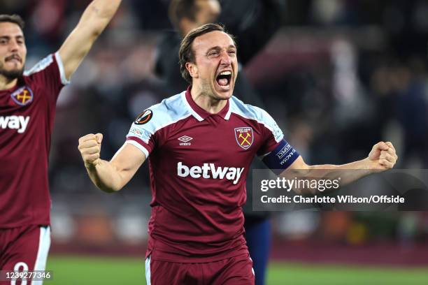 Mark Noble of West Ham celebrates victory during the UEFA Europa League Round of 16 Leg Two match between West Ham United and Sevilla FC at London...