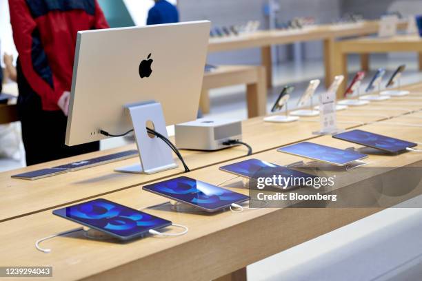 Apple iPad Air 5 tablets during the sales launch at the Apple Inc. Flagship store in New York, U.S., on Friday, March 18, 2022. The debut of Apple...