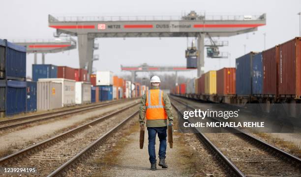 German Container Train Container Rail Photos and Premium High Res Pictures - Getty Images