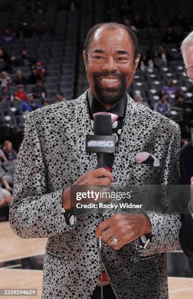 Kings Color Commentator Walt Frazier Photos Photos and Premium High Res Pictures - Getty Images