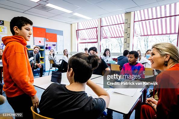 Queen Maxima Visits Ukranian Refugee Children At Schools In The Hague Queen Maxima Visits Ukranian Refugee Children At Schools In The Hague