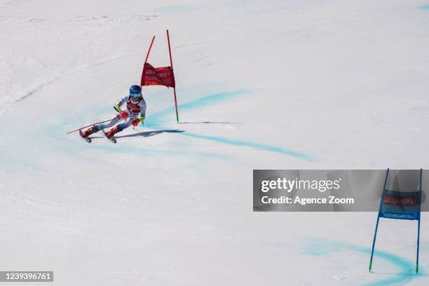 Mikaela Shiffrin of Team United States in action during the Audi FIS Alpine Ski World Cup Women's Giant Slalom on March 20, 2022 in Courchevel,...