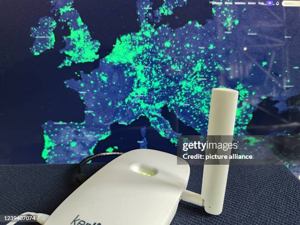 Helium Map Network Coverage Map Photos and Premium High Res Pictures - Getty Images