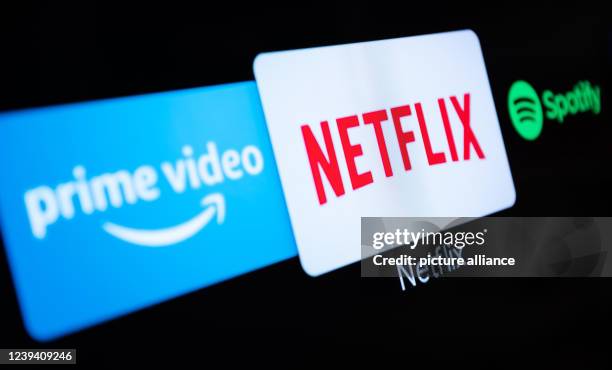 March 2022, Baden-Wuerttemberg, Rottweil: On a TV in an apartment, various streaming services are open. Photo: Silas Stein/dpa