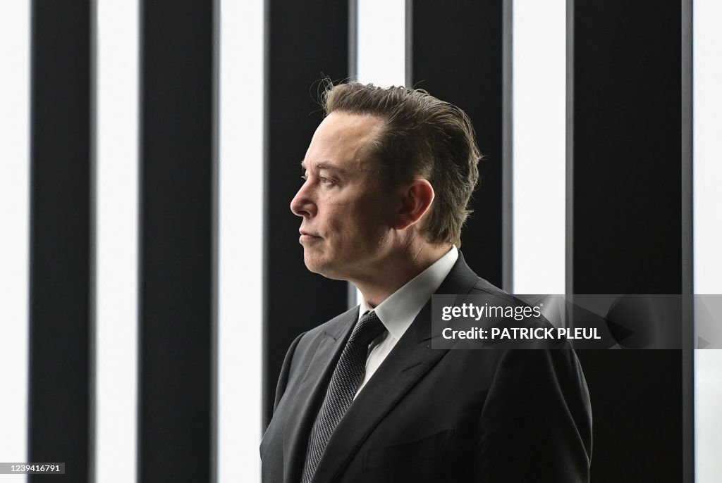 GERMANY-ECONOMY-AUTOMOBILE-TESLA