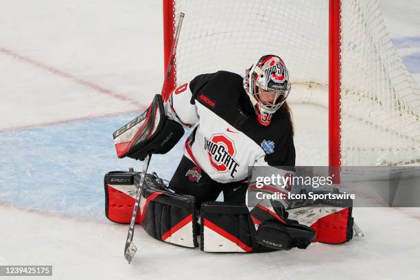 Ohio State Buckeyes Goalie Amanda Thiele makes a glove save during the third period of the Div I Womens Hockey Championship between the Minnesota...