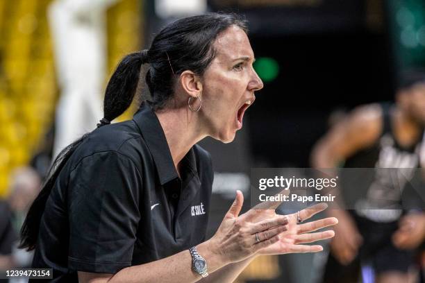 Head Coach of the AS Salé, Liz Mills during the game against the Seydou Legacy Athlétique Clubon March 14, 2022 at the Dakar Arena. NOTE TO USER:...