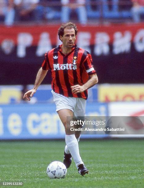 Franco Baresi of AC Milan in action during the Serie A 1992-93, Italy.