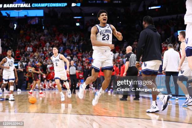 Jermaine Samuels of the Villanova Wildcats celebrates winning against the Houston Cougars during the Elite Eight round of the 2022 NCAA Mens...