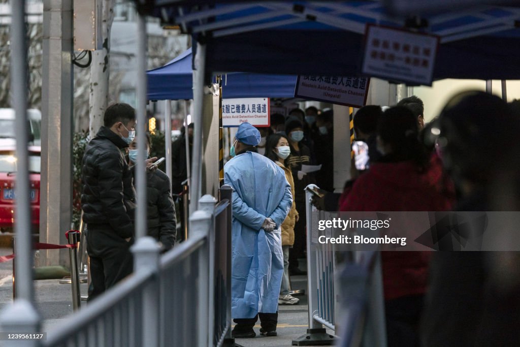 Shanghai Locks Down Half the City to Nail Growing Covid Outbreak