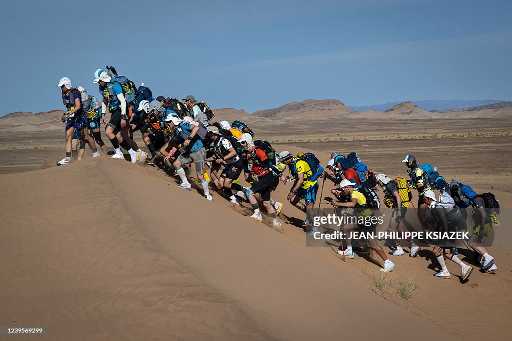 TOPSHOT-MARATHON-MOROCCO-SABLES-SAND