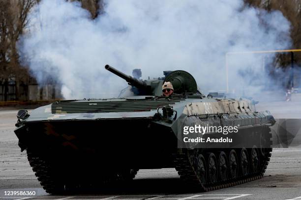 Tanks, multi-barreled rocket launchers and anti-tank vehicles as well as various armored vehicles belonging to Ukrainian army are brought to the...