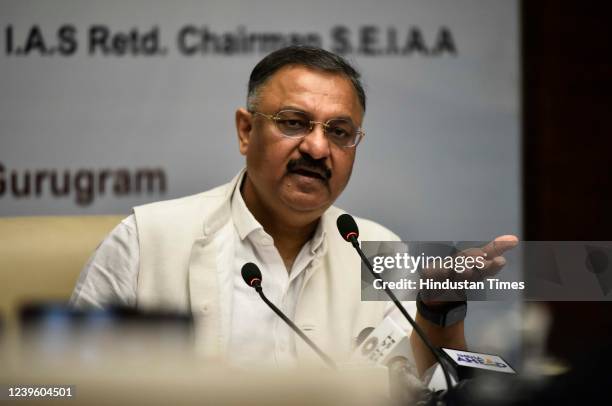 P Ravinder Rao 45 Raghavendra Rao Stock Photos, High-Res Pictures, and Images - Getty ...