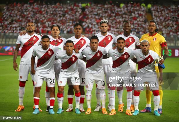 Peru's football team poses for a picture before their South American qualification football match against Paraguay for the FIFA World Cup Qatar 2022...