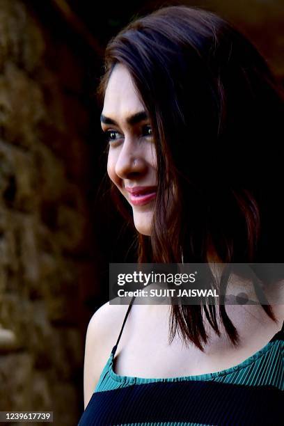 296 Mrunal Thakur Photos and Premium High Res Pictures - Getty Images 296 Mrunal Thakur Photos and Premium High Res Pictures - Getty Images
