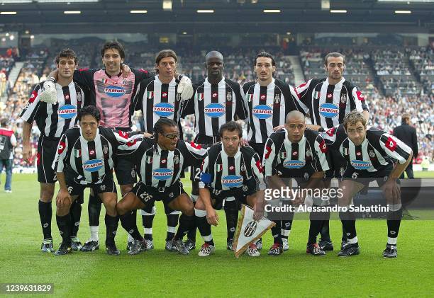 Juventus team line up Ciro Ferrara, Gianluigi Buffon, Alessio Tacchinardi, Lilian Thuram, Gianluca Zambrotta, Pablo Montero, Mauro Camoranesi, Edgard...