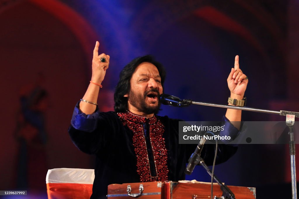 Roop Kumar Singer Roop Kumar Rathod perform during the 73rd Rajasthan Foundation ...