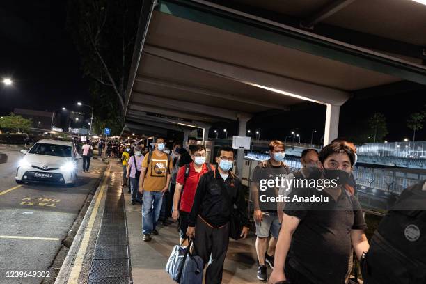 Checkpoint Sg Woodlands Train Checkpoint Photos and Premium High Res Pictures - Getty ...