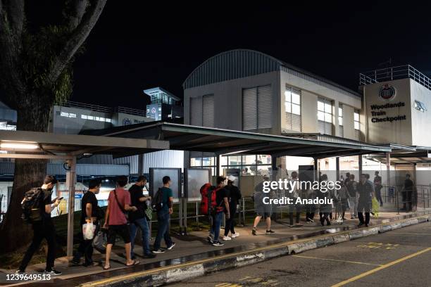 Checkpoint Sg Woodlands Train Checkpoint Photos and Premium High Res Pictures - Getty ...