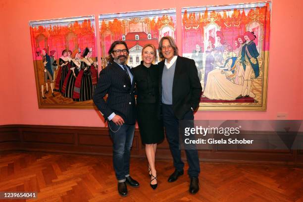Artist Mauro Bergonzoli, Countess Franziska Fugger von Babenhausen and Dr. Hans-Wilhelm Mueller-Wohlfahrt attend the midissage for the exhibition...