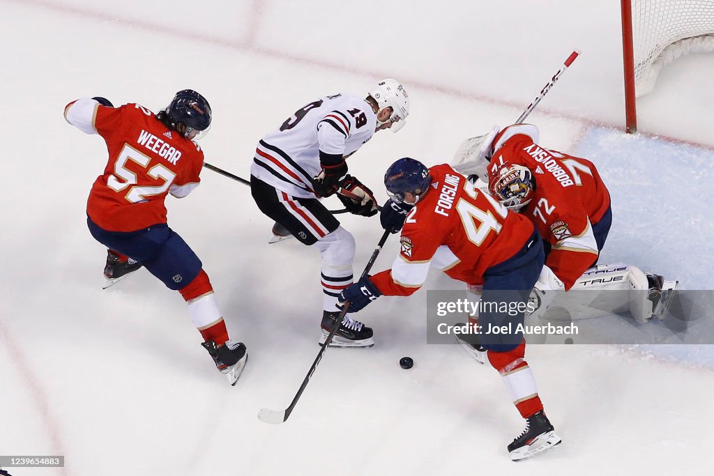 Chicago Blackhawks v Florida Panthers