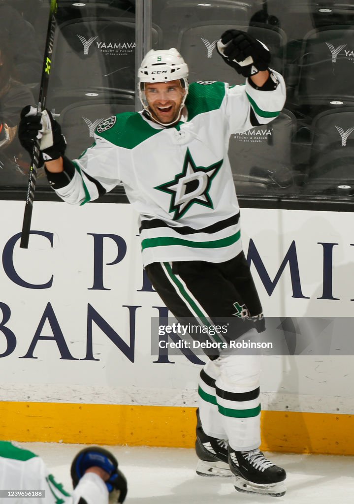 Dallas Stars v Anaheim Ducks