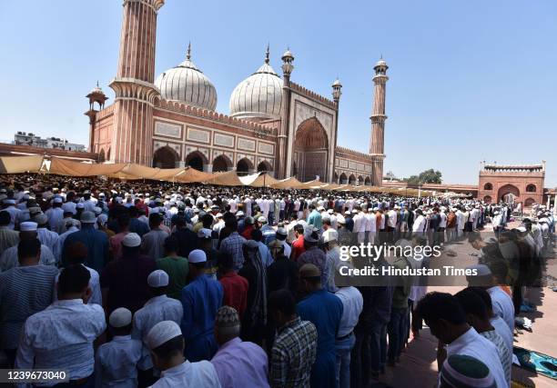 Muslims offer Friday prayers at Jama Masjid ahead of the beginning of the holy month of Ramadan on April 1, 2022 in New Delhi, India.