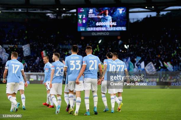 Sergej Milinkovic Savic with his teammates of SS Lazio celebrates after scoring the team's second goal during the Serie A match between SS Lazio and...