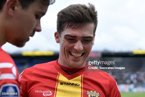 Inigo Cordoba of Go Ahead Eagles celebrates the victory during the Dutch Eredivisie match between PEC Zwolle v Go Ahead Eagles at the MAC3PARK...
