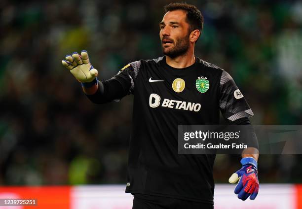 Antonio Adan of Sporting CP during the Liga Bwin match between Sporting CP and FC Pacos de Ferreira at Estadio Jose Alvalade on April 3, 2022 in...