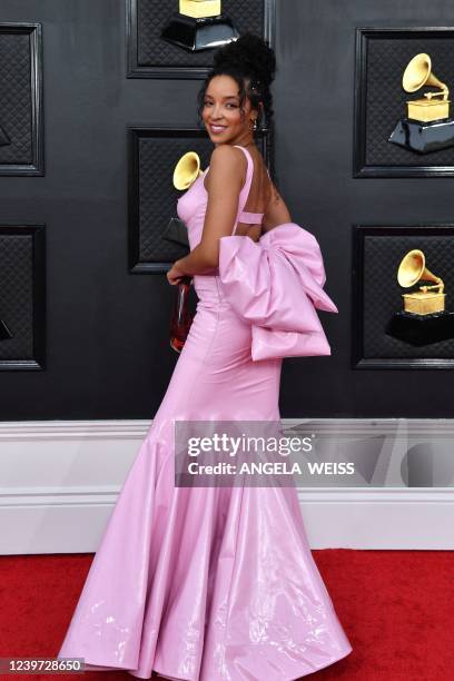 Singer Tinashe arrives for the 64th Annual Grammy Awards at the MGM Grand Garden Arena in Las Vegas on April 3, 2022.