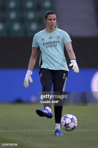 Arsenal WFC goalkeeper Lydia Williams during the Women's Champions League Quarterfinal match between VFL Wolfsburg and Arsenal WFC at the Volkswagen...