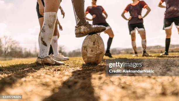 it's rugby time - female rugby team stock pictures, royalty-free photos & images
