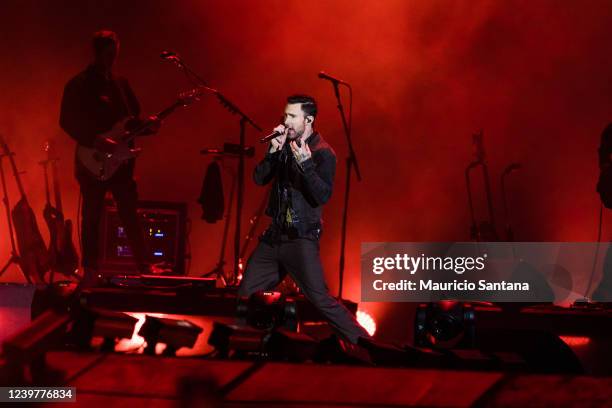 Singer Adam Levine of Maroon 5 performs live on stage at Allianz Parque on April 5, 2022 in Sao Paulo, Brazil.