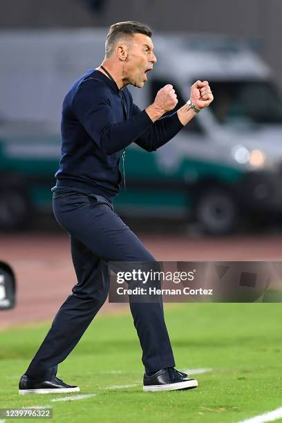 Head coach of Talleres Pedro Caixinha reacts during a match between Talleres and Universidad Catolica as part of Copa CONMEBOL Libertadores 2022 at...