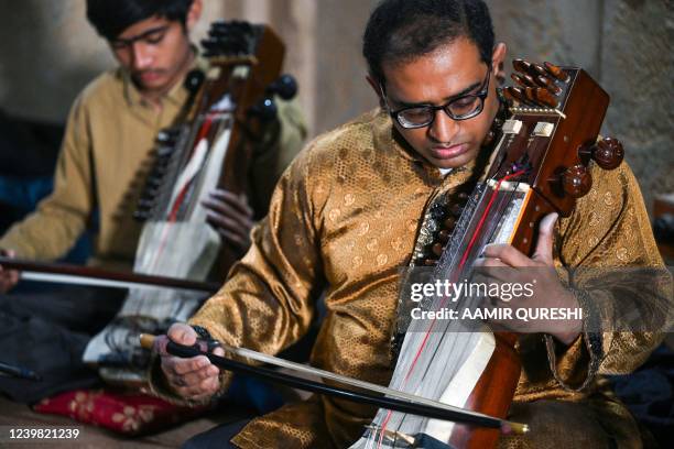 15 Zohaib Hassan Stock Photos High Res Pictures And Images Getty Images 15-zohaib-hassan-stock-photos-high-res-pictures-and-images-getty-images