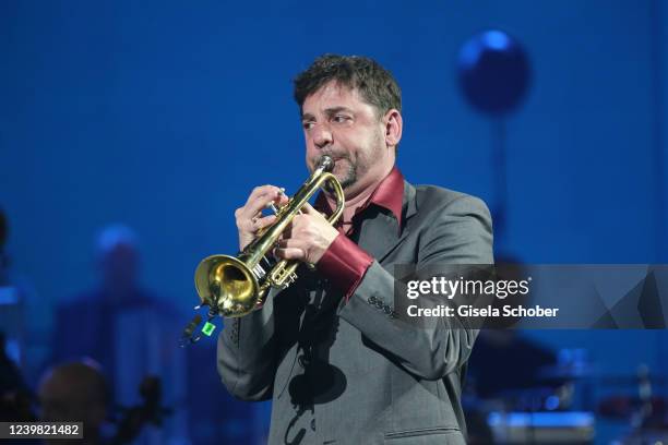 Erran 27 Erran Baron Cohen Stock Photos, High-Res Pictures, and Images ...