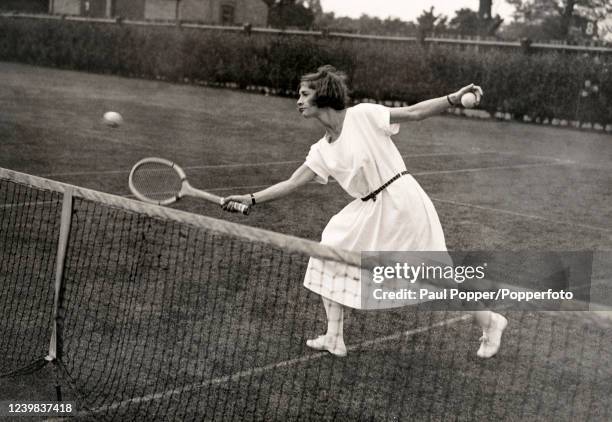 21 Evelyn Colyer Stock Photos, HighRes Pictures, and Images Getty Images