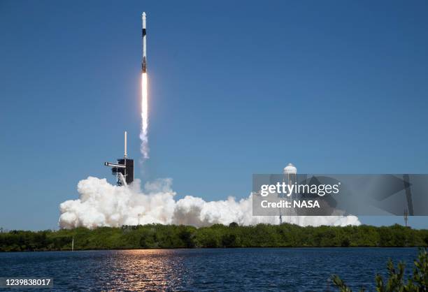 Launch Complex 9 Launch Complex Photos and Premium High Res Pictures - Getty Images