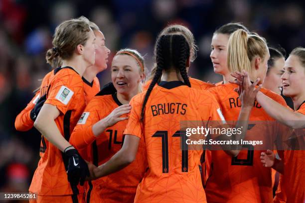 Esmee Brugts of Holland Women celebrates 12-0 Vivianne Miedema of Holland Women Romee Leuchter of Holland Women, Jackie Groenen of Holland Women,...